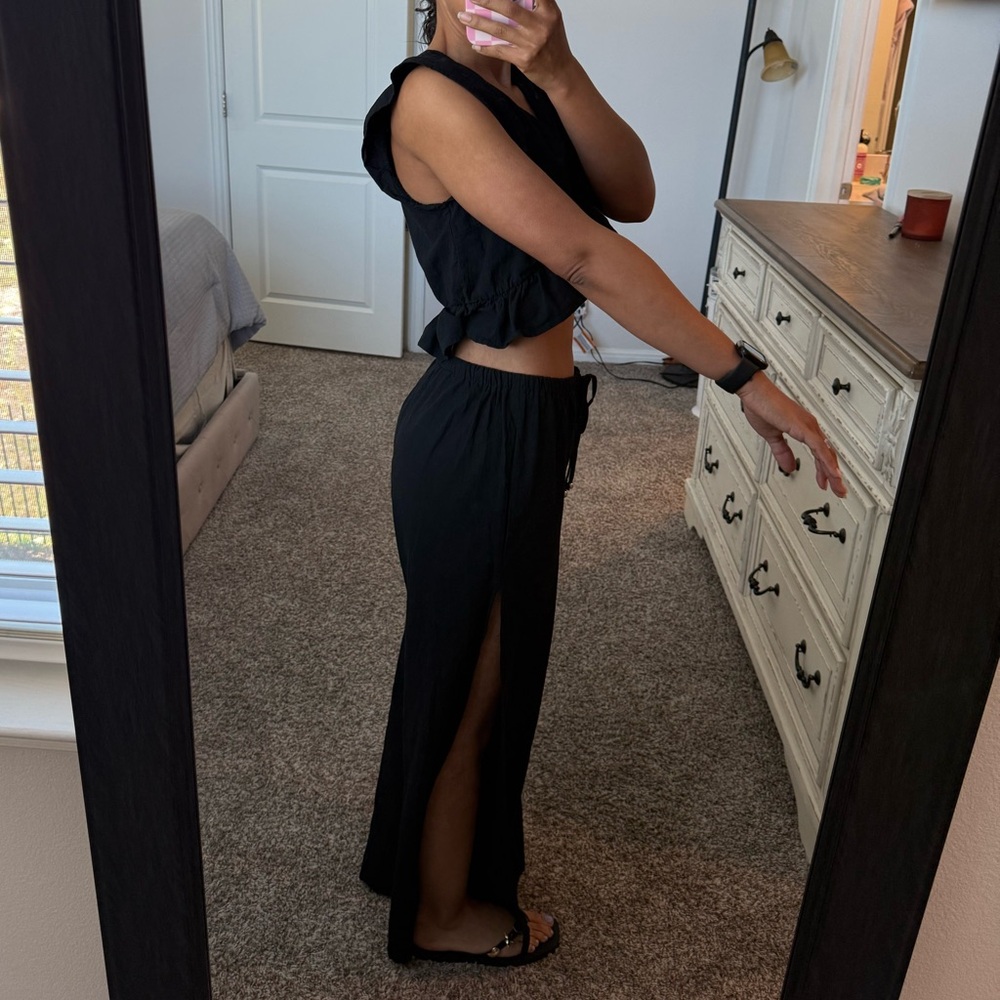 FANCYINN Black 2 Piece Set - Picture 6 of 16